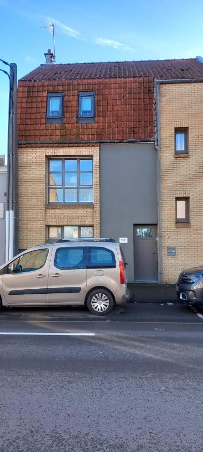 Agreable Et Spacieuse Maison Centre Ville Saint-Omer Esterno foto